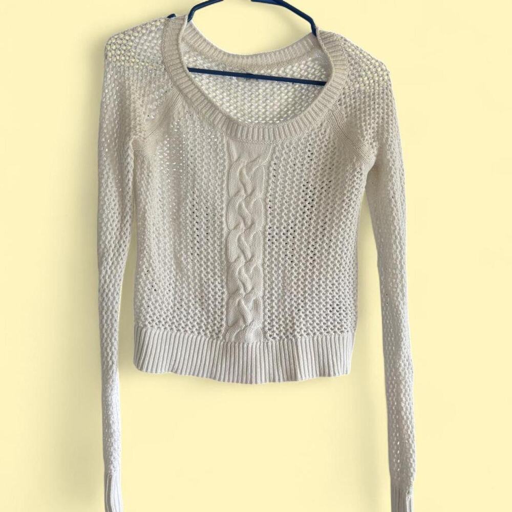 Aeropostale white cable knit sweater